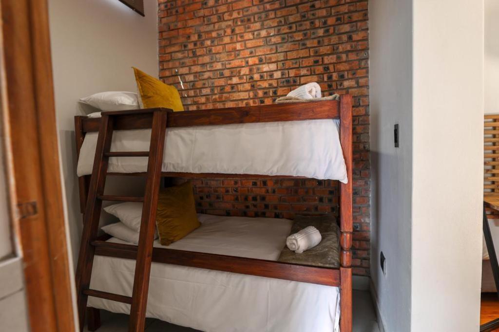 Guest Suites On Connor Bloemfontein Kültér fotó