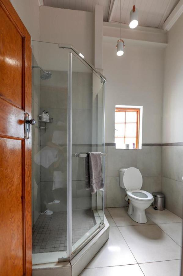 Guest Suites On Connor Bloemfontein Kültér fotó